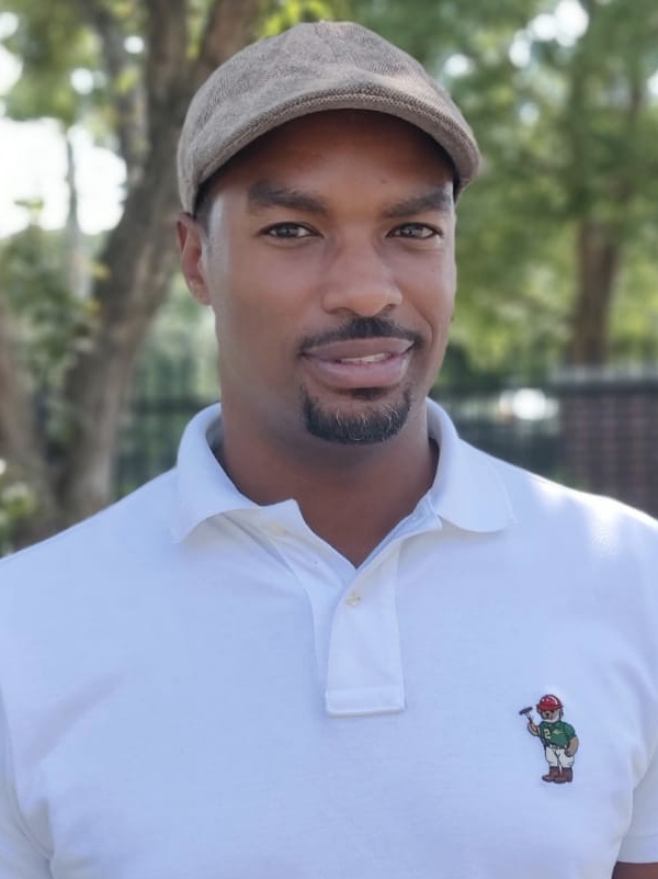 Brandon Cleaver headshot